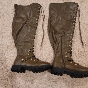 Thigh High Brown (Olive) Boot sz 9 (Made for Large thighs)